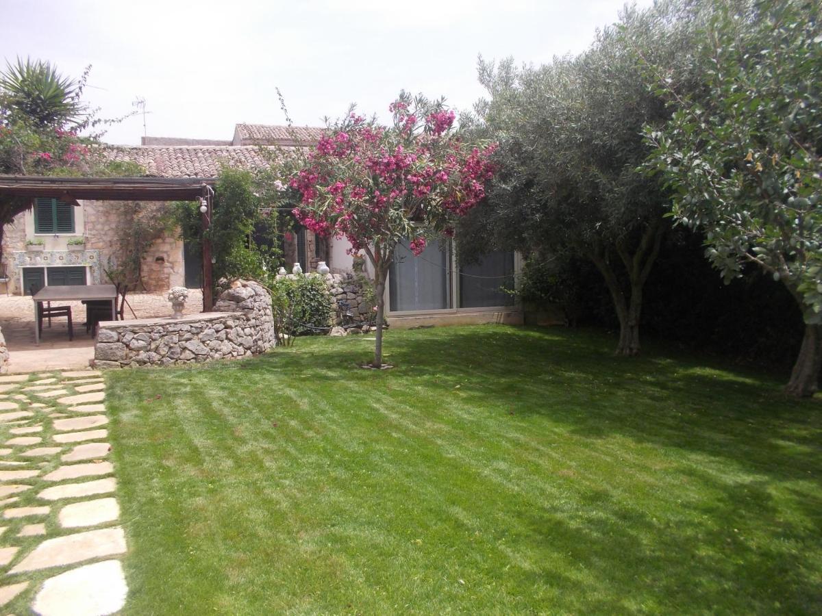 Hotel Oasi Di Campagna Modica Exterior foto